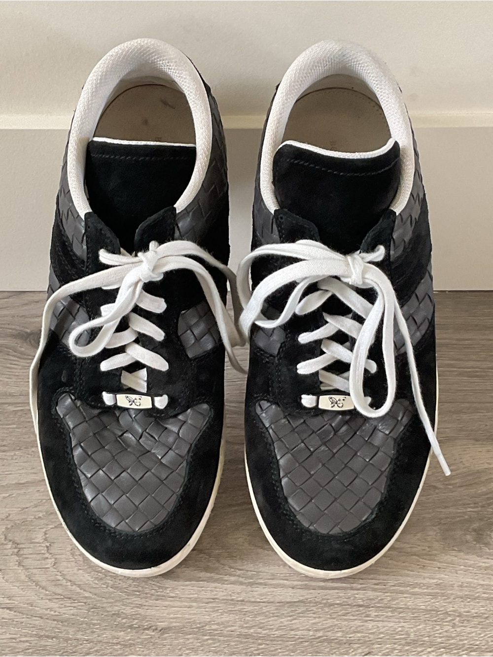 ****Bottega Veneta **** Interecciato Weave Leather Athletic Sneakers.
